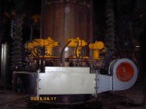 電極壓放油缸及電極加熱風(fēng)機